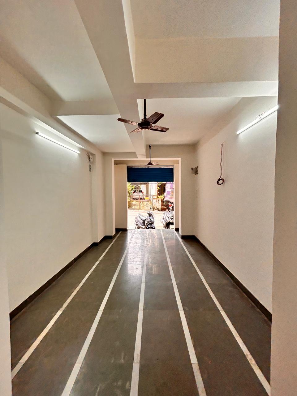 Retail Shop For Rent in Vijay Garden