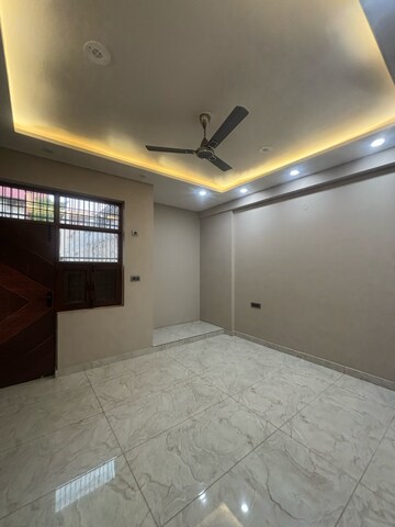 Bedroom in 3 BHK Builder Floor at Uttam Nagar – for Rent