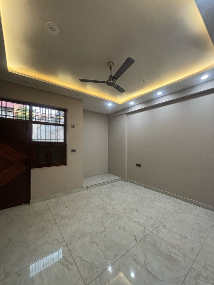 Bedroom, uttam nagar 3 Bedroom 1150 Sq.Ft. Builder Floor In Uttam Nagar Delhi 8955599