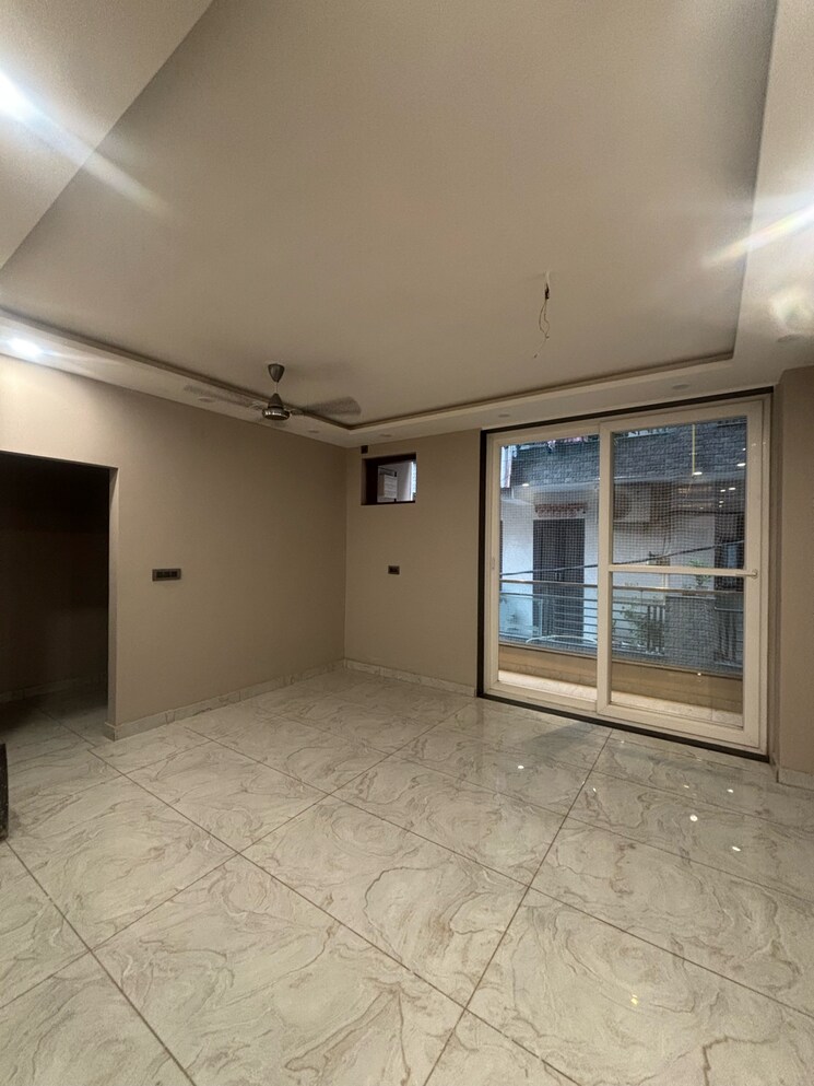 Master Bedroom, uttam nagar 3 Bedroom 1150 Sq.Ft. Builder Floor In Uttam Nagar Delhi 8955599