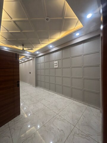 Hall in 3 BHK Builder Floor at Uttam Nagar – for Rent