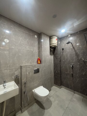 Bathroom in 3 BHK Builder Floor at Uttam Nagar – for Rent