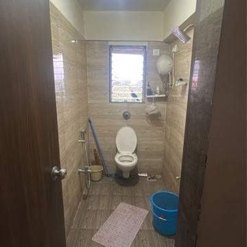 Bathroom in 3 BHK Apartment at Grace Iconic, Nehru Road – for Rent