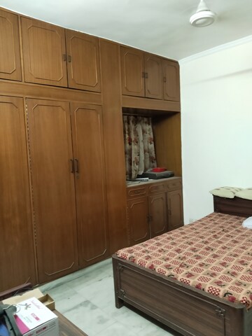 Bedroom in 2 BHK Apartment at Sarita Vihar – for Rent