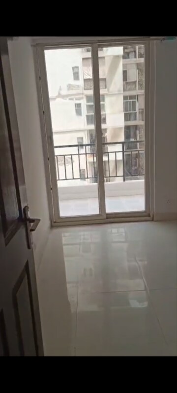 2 BHK Apartment For Sale in Wall Rock Aishwaryam, Sector 16c Greater Noida