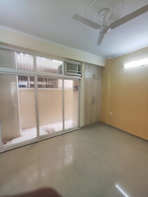 3 BHK Apartment For Sale in Panchsheel Pratistha, Sector 75