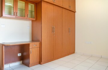 Room in 2 BHK Apartment at Sobha Ruby, Peenya – for Rent