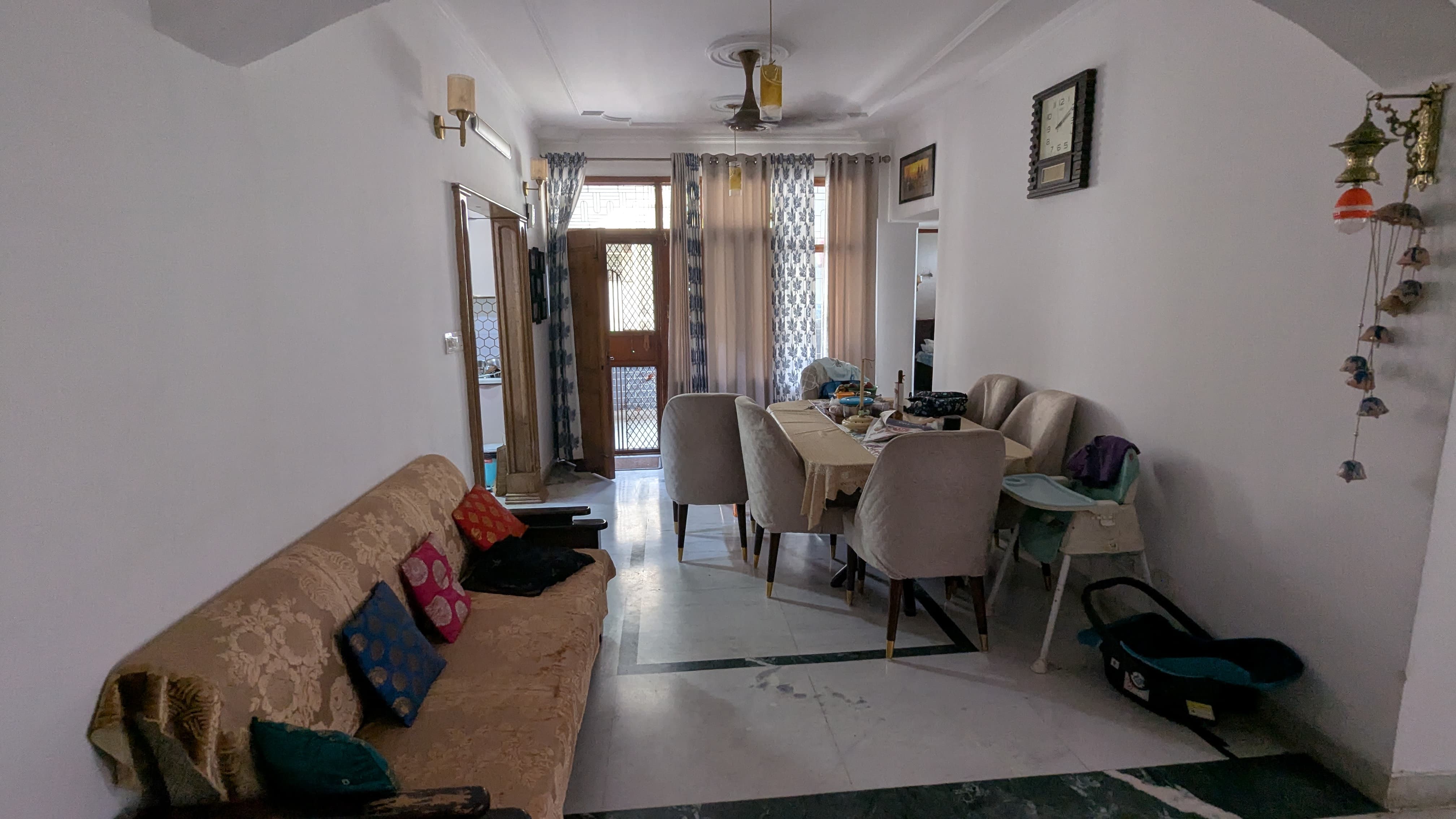 3 BHK + Servant Room Apartment For Rent in Antriksh Overseas Apartment