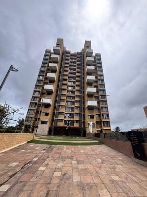 2 BHK Apartment – Exterior View View at Kanakia Hollywood, Versova - for Sale