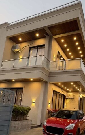 6 BHK Villa – Exterior View View at Noida Central - for Sale