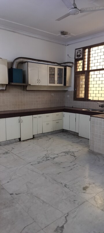 Kitchen in 4 BHK Independent House at RWA Apartments Sector 50, Sector 50 – for Rent
