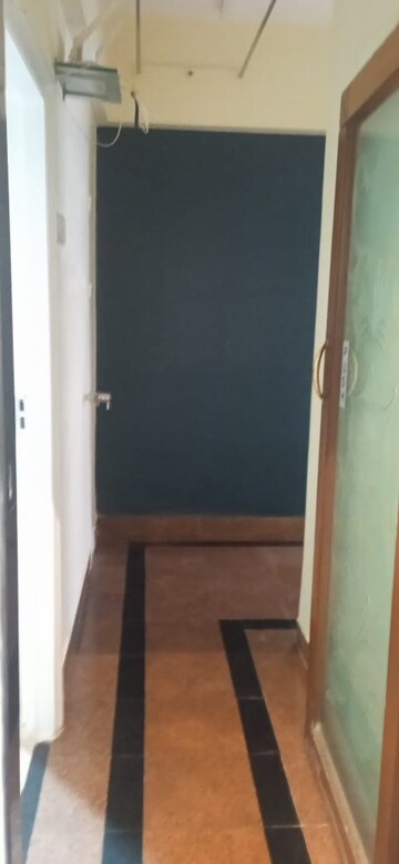 Furnished Amenities in 2 BHK Apartment at Vasant Valley Complex, Malad East – for Rent