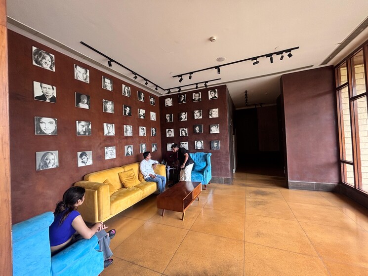 Team Area, kanakia-hollywood 2 Bedroom 704 Sq.Ft. Apartment In Versova Mumbai 8955845