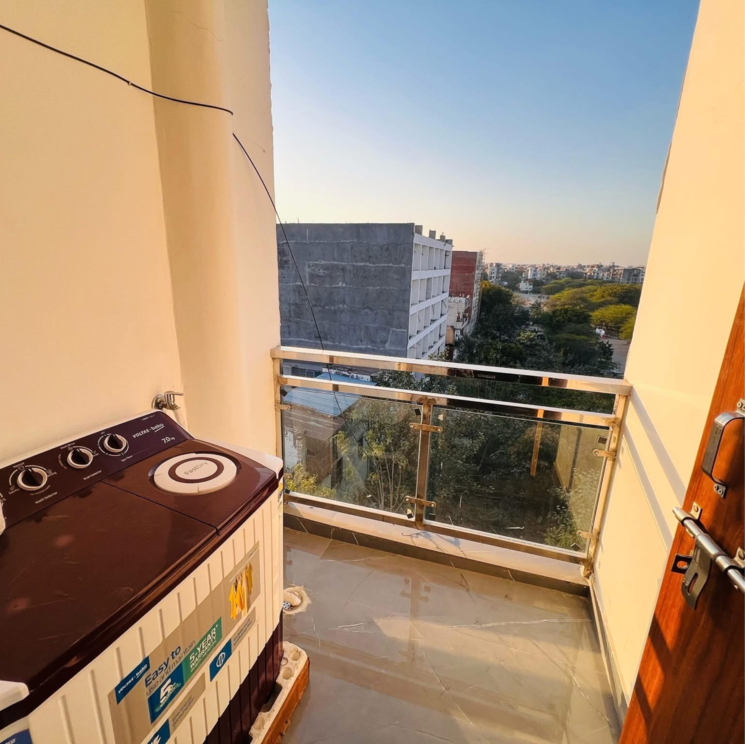 Balcony, saket 1 Bedroom 500 Sq.Ft. Builder Floor In Saket Delhi 8955847