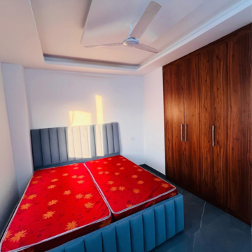 Bedroom in 1 BHK Builder Floor at Saket – for Rent