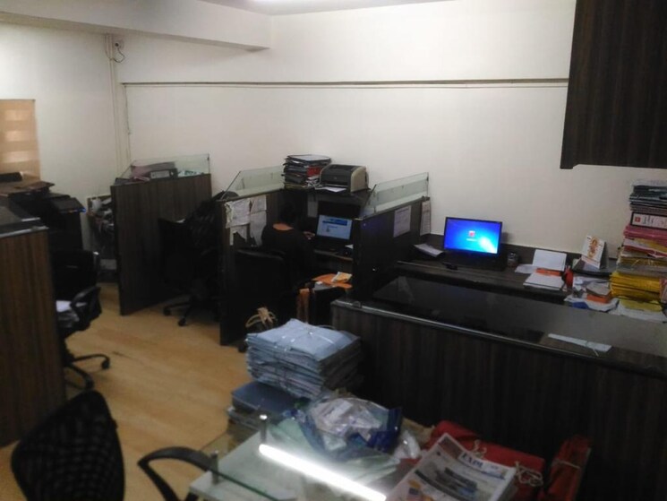 Team Area, mayuresh-chambers Commercial Office Space 900 Sq.Ft. In Cbd Belapur Sector 11 Navi Mumbai 8955851