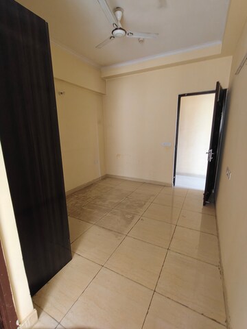 Building Lobby in 3.5 BHK Apartment at Gaur Saundaryam, Tech Zone 4 Greater Noida – for Sale