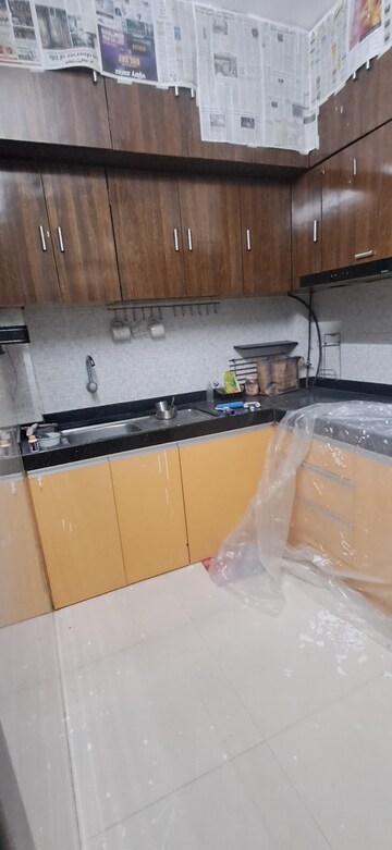 Furnished Amenities in 1 BHK Apartment at Athena CHS, Malad West – for Rent