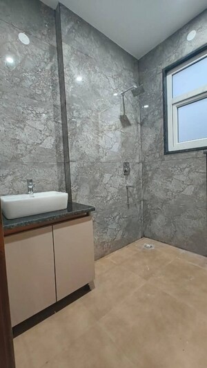 Room in 1 BHK Apartment at JP Elite Tower, Vasai East – for Sale