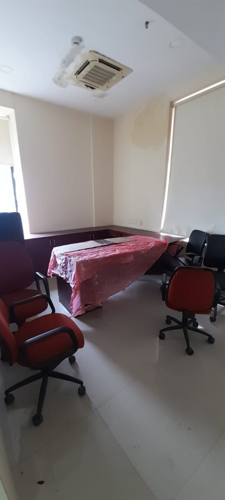 Team Area, new town Commercial Office Space 3000 Sq.Ft. In New Town Kolkata 8955924