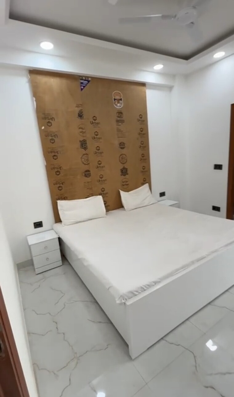 Bedroom, sector 135 3 Bedroom 1235 Sq.Ft. Builder Floor In Sector 135 Noida 8955973