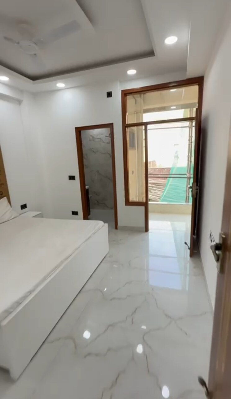 undefined, sector 135 3 Bedroom 1235 Sq.Ft. Builder Floor In Sector 135 Noida 8955973