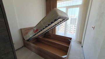 Bedroom in 3 BHK Builder Floor at Vaishali Sector 9 – for Sale