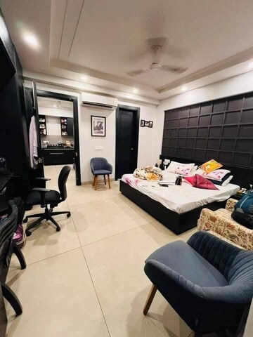Team Area in 1 BHK Apartment at Ruparel Sereno, Vasai East – for Sale