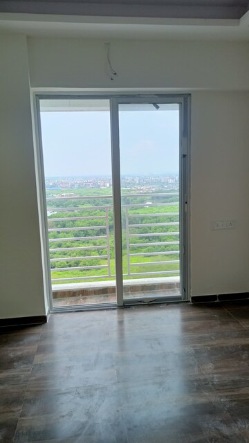 Room in 1 BHK Apartment at Patil Divine Heights, Diva – for Rent