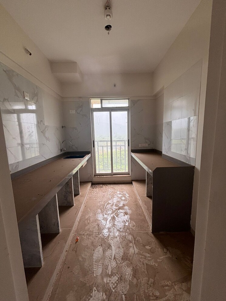 Kitchen, vihang-vermont 1.5 Bedroom 750 Sq.Ft. Apartment In Ghodbunder Road Thane 8955992