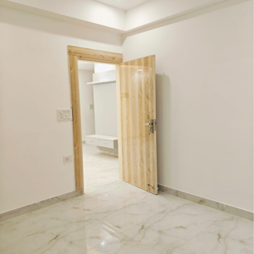 Room in 2 BHK Builder Floor at Saket – for Rent
