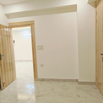 Room in 2 BHK Builder Floor at Saket – for Rent