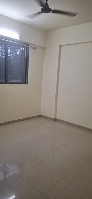Bedroom in 1 BHK Apartment at Ghansoli – for Rent