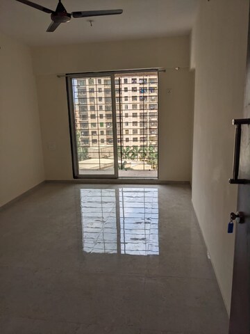 2 BHK Apartment For Rent in Ram Pushpanjali Residency, Owale