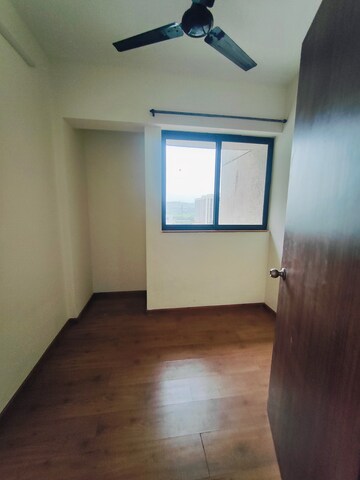 Room in 2 BHK Apartment at Lodha Palava City Lakeshore Greens, Dombivli East – for Rent