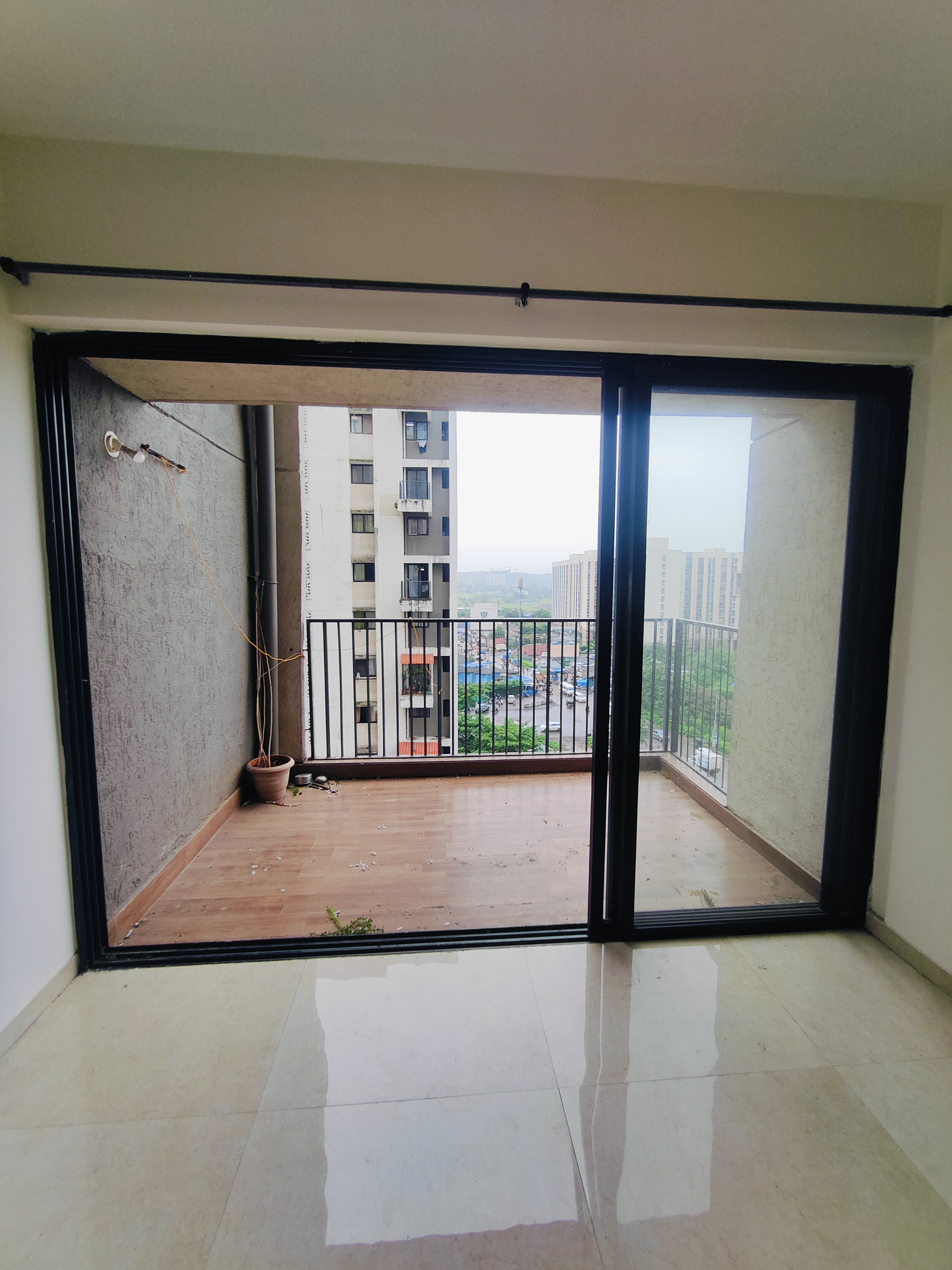 2 BHK Apartment For Rent in Lodha Palava City Lakeshore Greens
