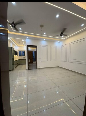 Living Room in 2 BHK Builder Floor at Sector 115 – for Sale