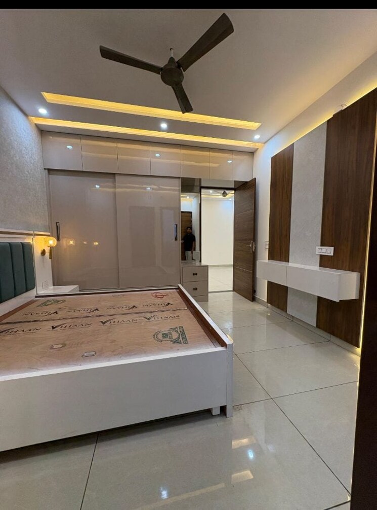 Room, sector 115 2 Bedroom 1150 Sq.Ft. Builder Floor In Sector 115 Mohali 8956108