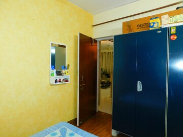 Bedroom in 4 BHK Apartment at Ahinsa Vihar Apartment, Rohini Sector 9 – for Sale