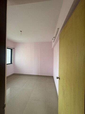 Room in 1 BHK Apartment at JVM Tiara, Owale – for Rent