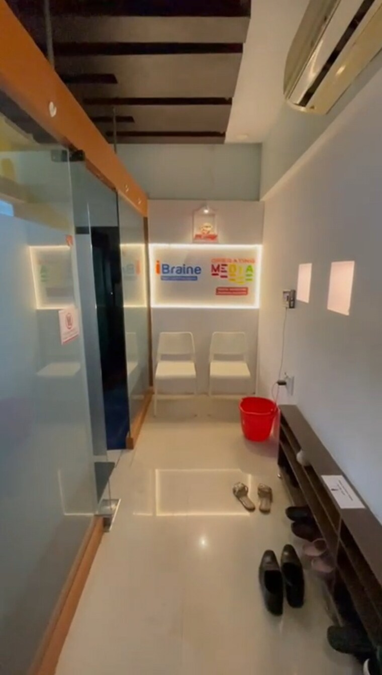 undefined, andheri west Commercial Office Space 1200 Sq.Ft. In Andheri West Mumbai 8956161