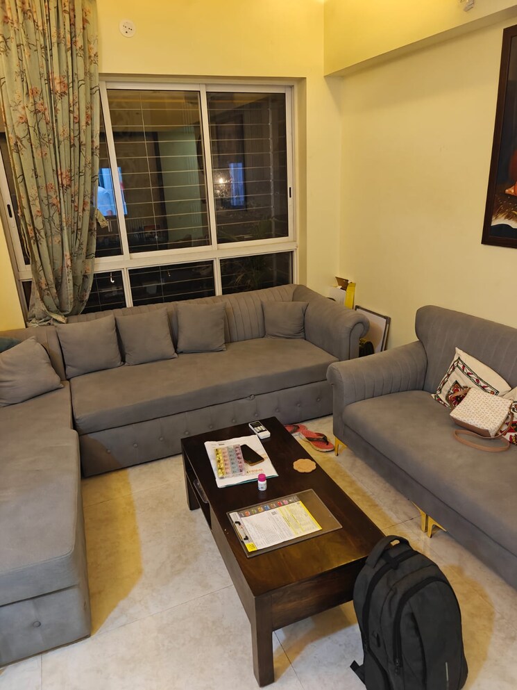 Living Room, kalpataru-paramount-e 2 Bedroom 711 Sq.Ft. Apartment In Kapur Bawdi Thane 8956156