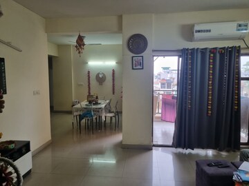 Living Room in 3.5 BHK Apartment at Ardee City Palm Grove Heights, Sector 52 – for Rent