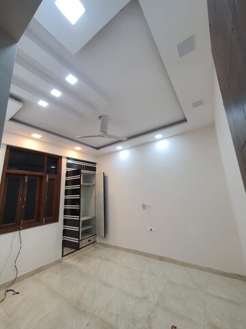 Room in 3 BHK Builder Floor at East Punjabi Bagh – for Sale