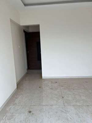 Room in 2 BHK Apartment at Kalpataru Radiance, Goregaon West – for Sale