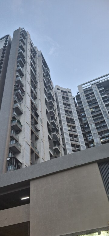 2 BHK Apartment For Rent in Bhairaav Goldcrest Residency, Ghansoli