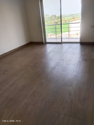 Room in 3 BHK Apartment at Katara Hills – for Sale