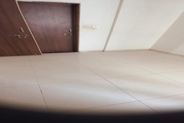 Furnished Amenities in 4 BHK Builder Floor at Jahangirabad – for Sale
