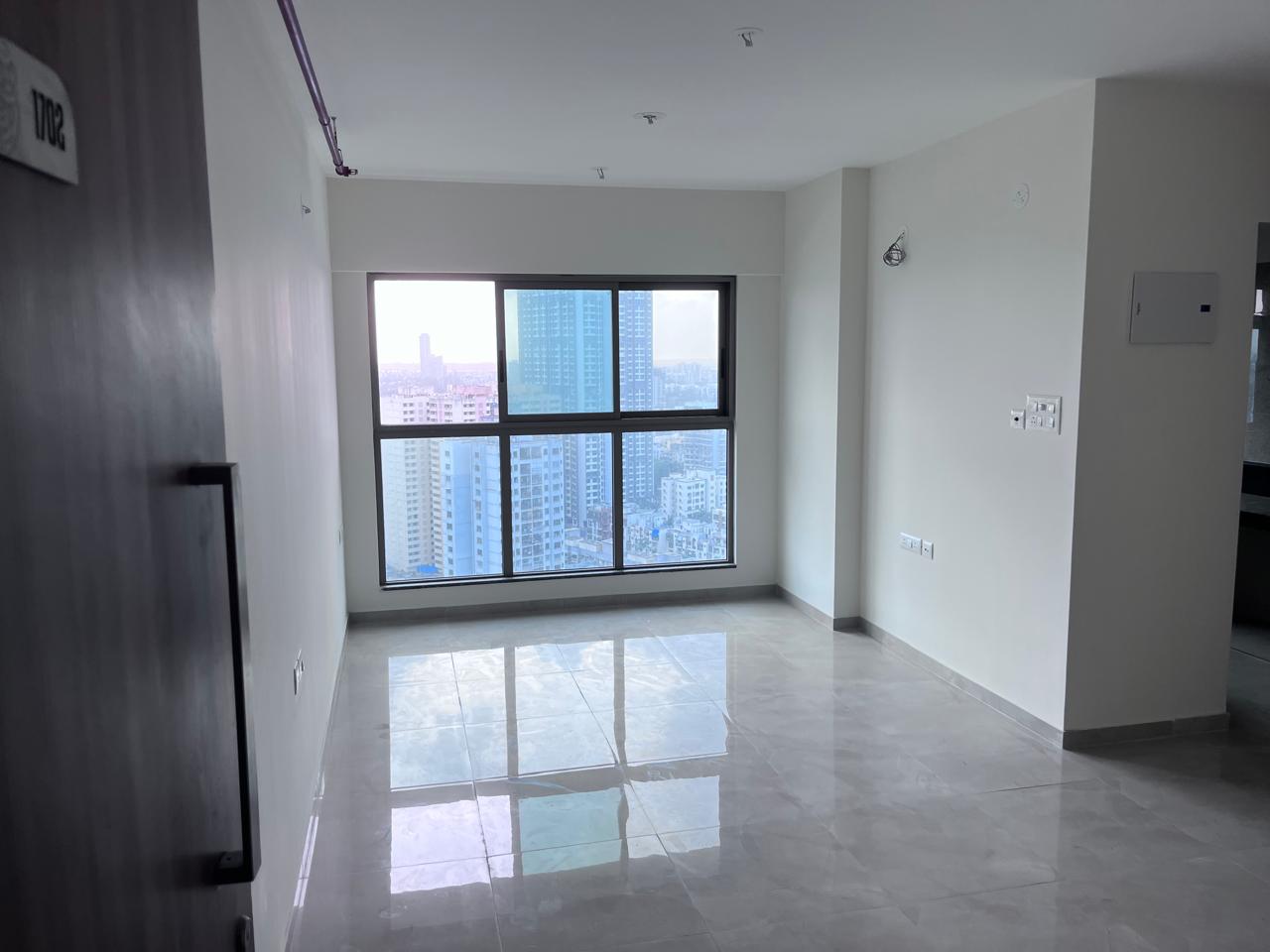 2 BHK + Study Room,Extra Room Apartment For Rent in Sheth Irene