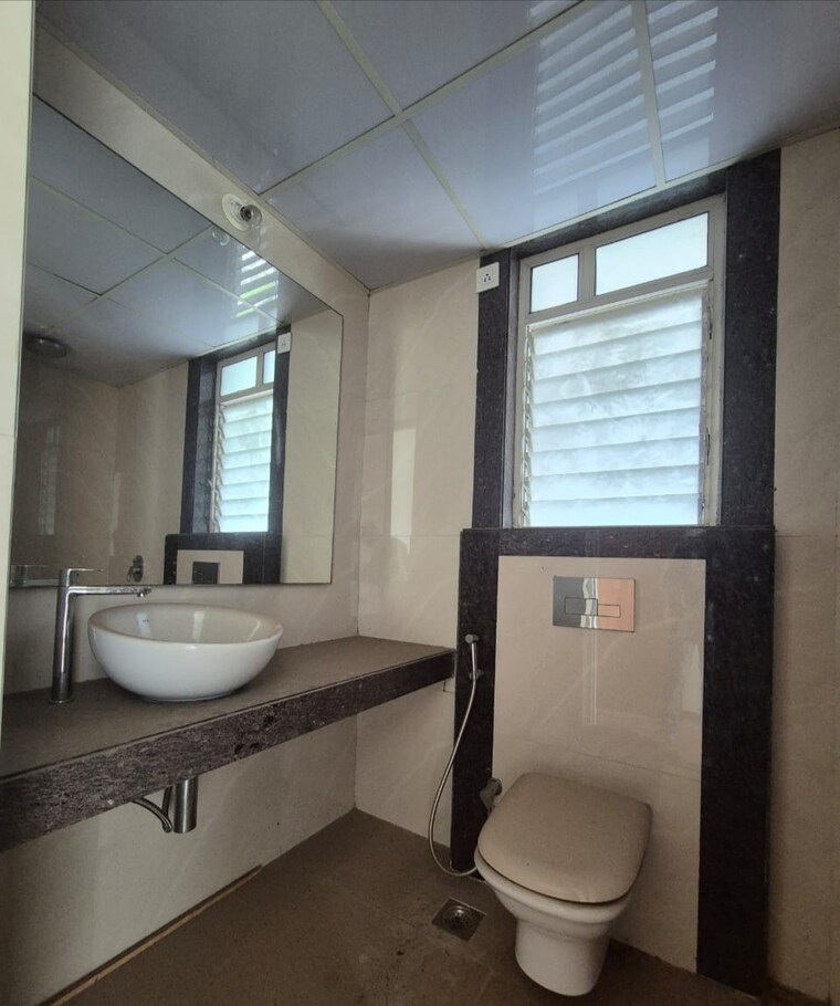 Kitchen, courtyard-by-narang-realty-and-the-wadhwa-group 2 Bedroom 789 Sq.Ft. Apartment In Pokhran Road No Two Thane 8956294